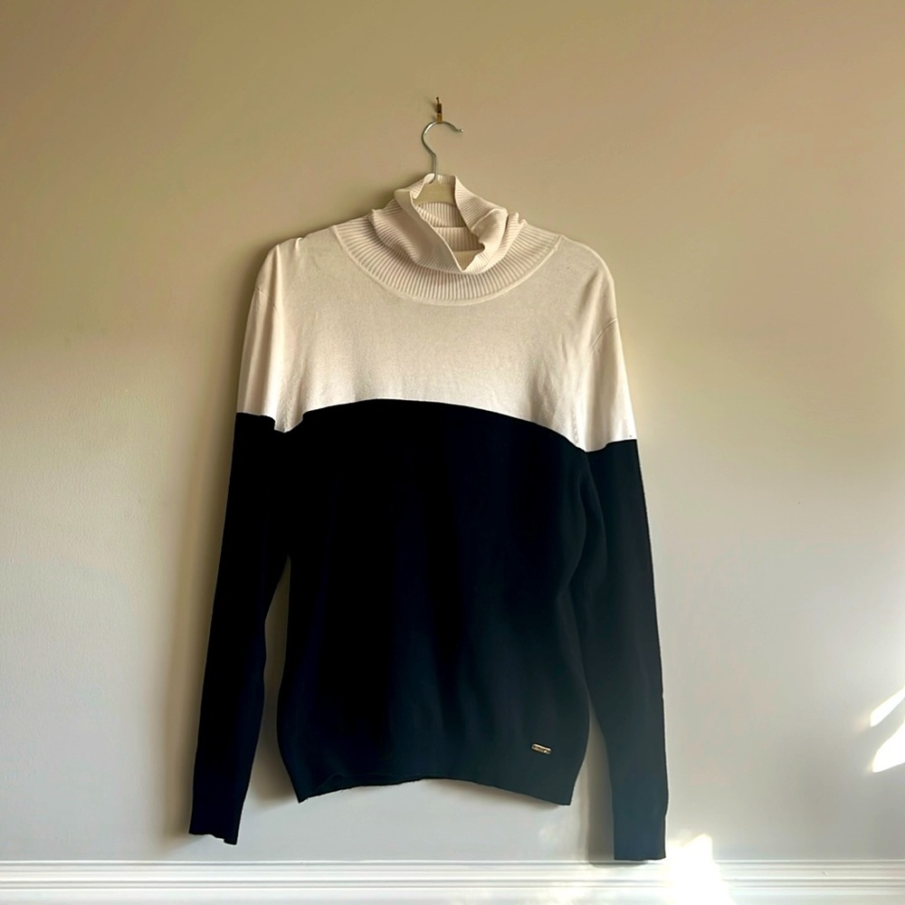 Calvin Klein turtleneck
